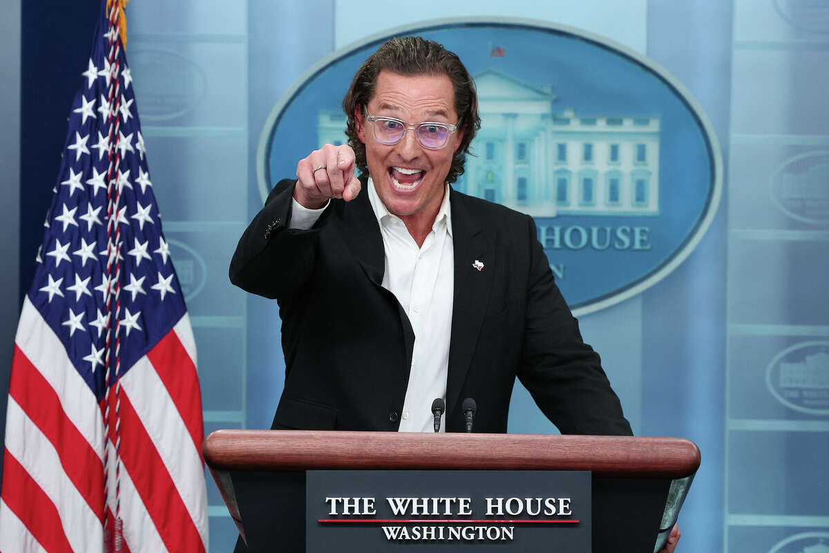 WASHINGTON, DC - JUNE 07: After meeting with President Joe Biden, actor Matthew McConaughey talks to reporters during the daily news conference in the Brady Press Briefing Room at the White House on June 07, 2022 in Washington, DC. McConaughey, a native of Uvalde, Texas, expressed his support for new legislation for more gun control in the wake of the elementary school shooting in his home town that left 19 children and 2 adults dead. (Photo by Win McNamee/Getty Images)