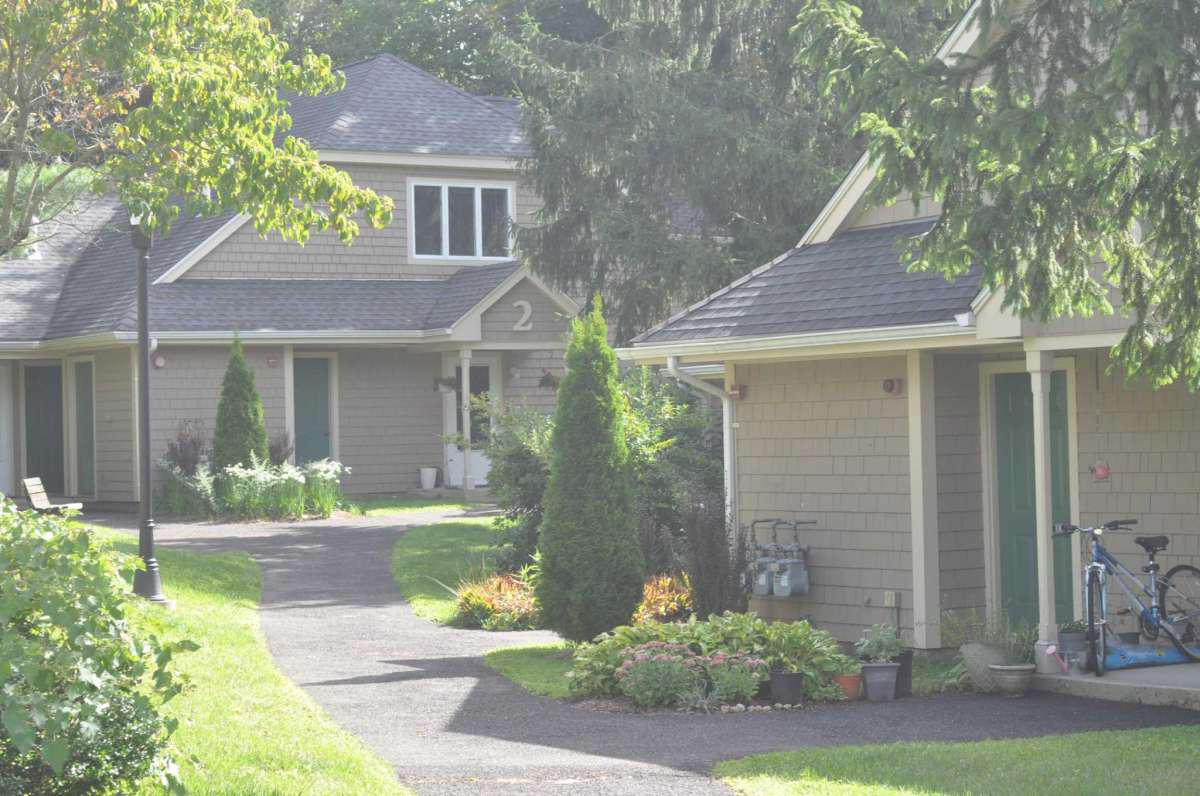 Ridgefield debates affordable housing or open space for town-owned Prospect Ridge - Vimarsana News
