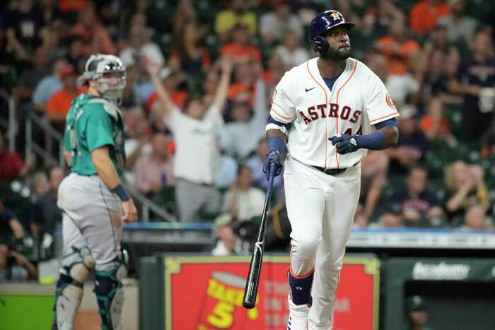 Dusty Baker returns to Rangers – Astros after ejection in Game 5