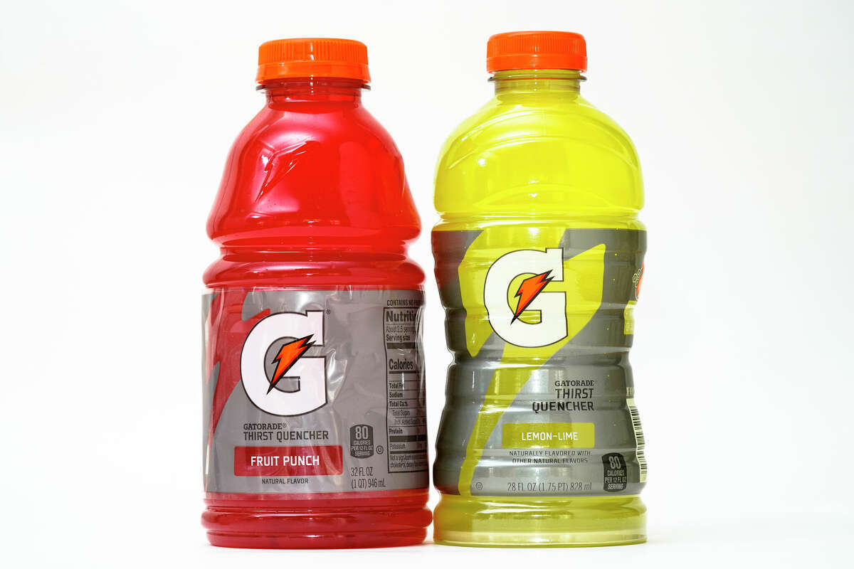 Bottles of Gatorade show a change from 32 ounces to 28 ounces.