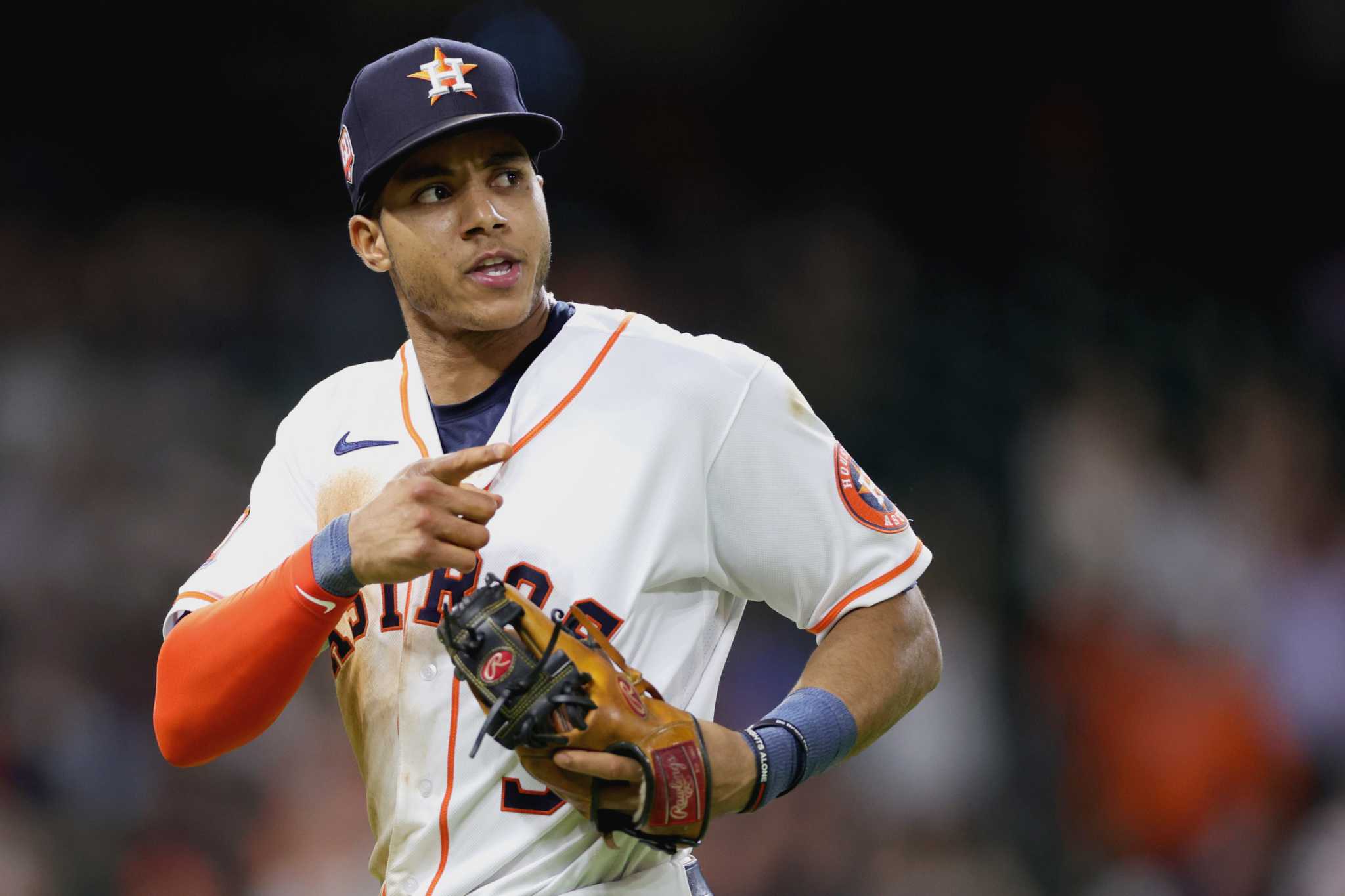 Astros' Jeremy Peña on Rookie of the Year competitor Julio Rodriguez:  'That's my man