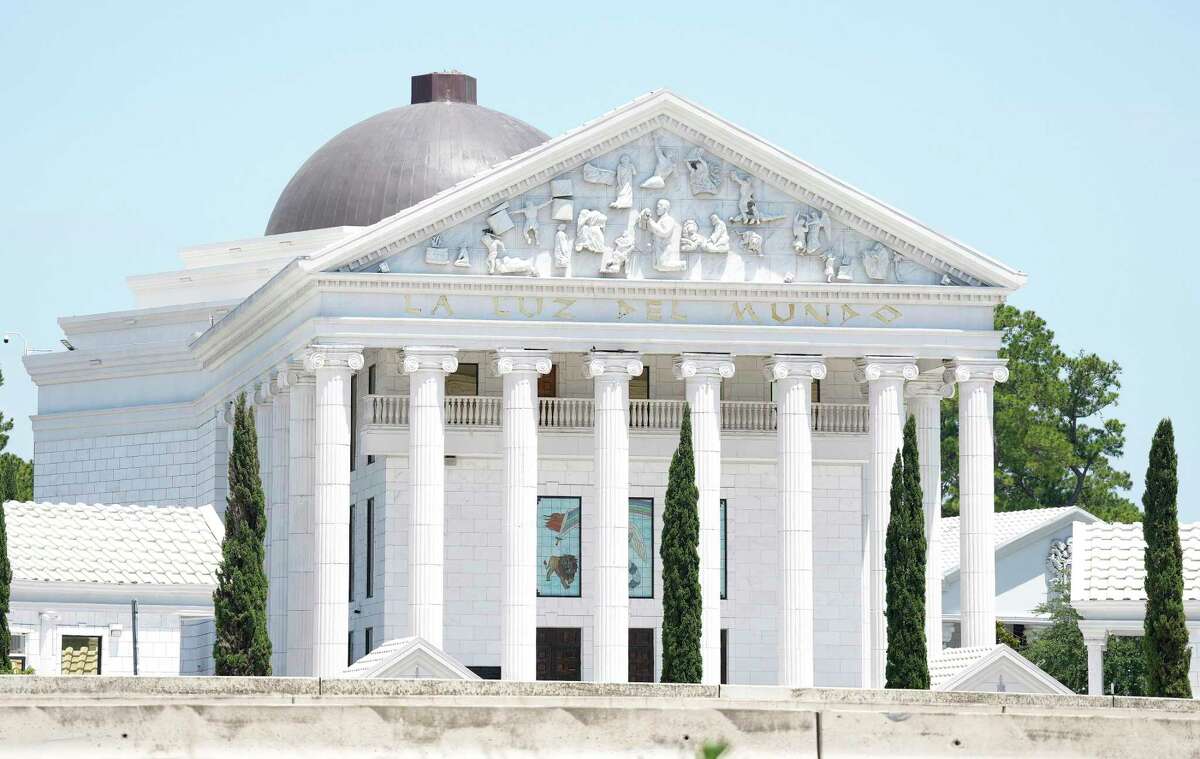 'Apostle' of international megachurch, with 18 Houston congregations