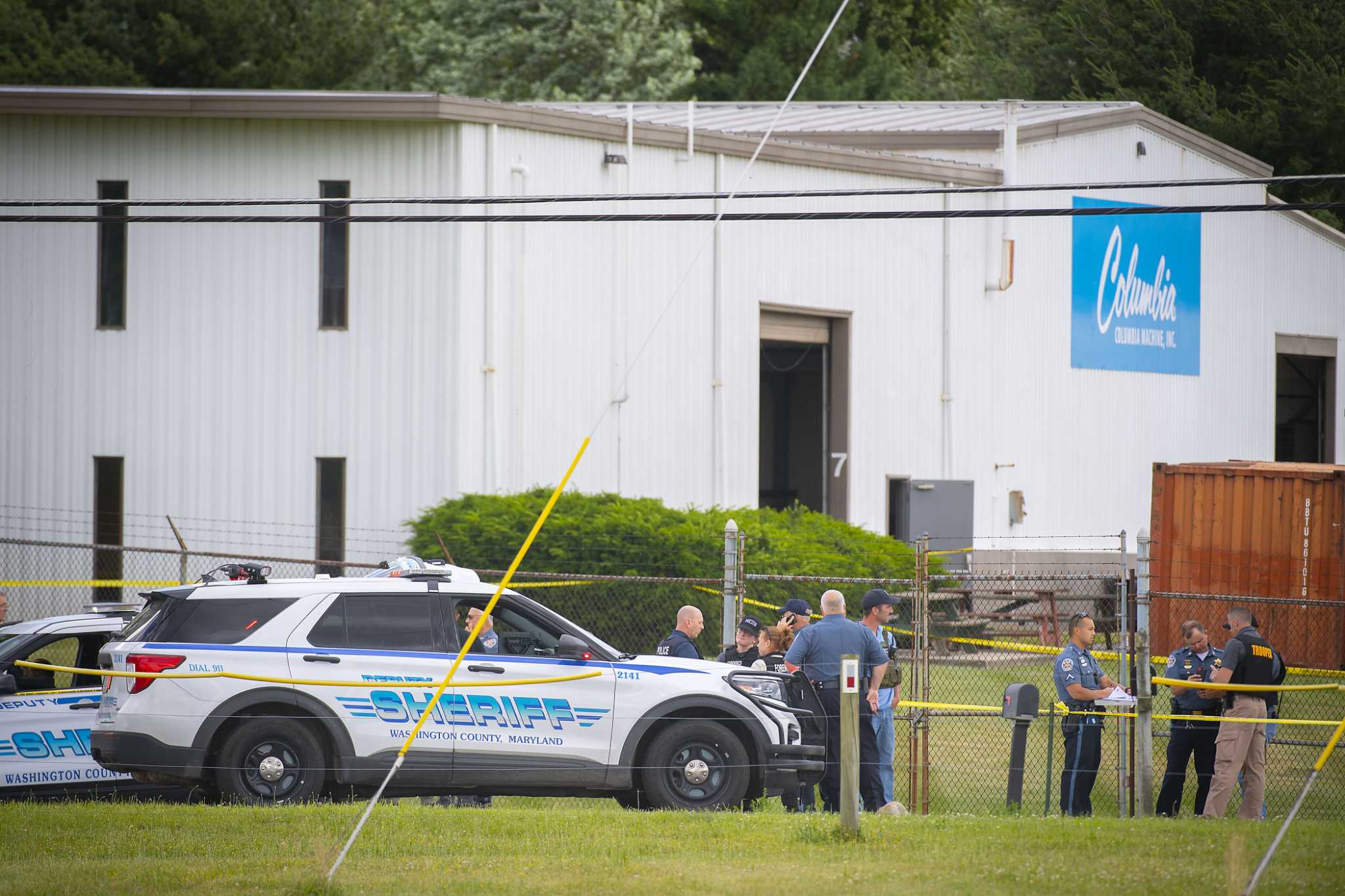 Authorities: 3 dead, trooper wounded in Maryland shooting - Vimarsana News