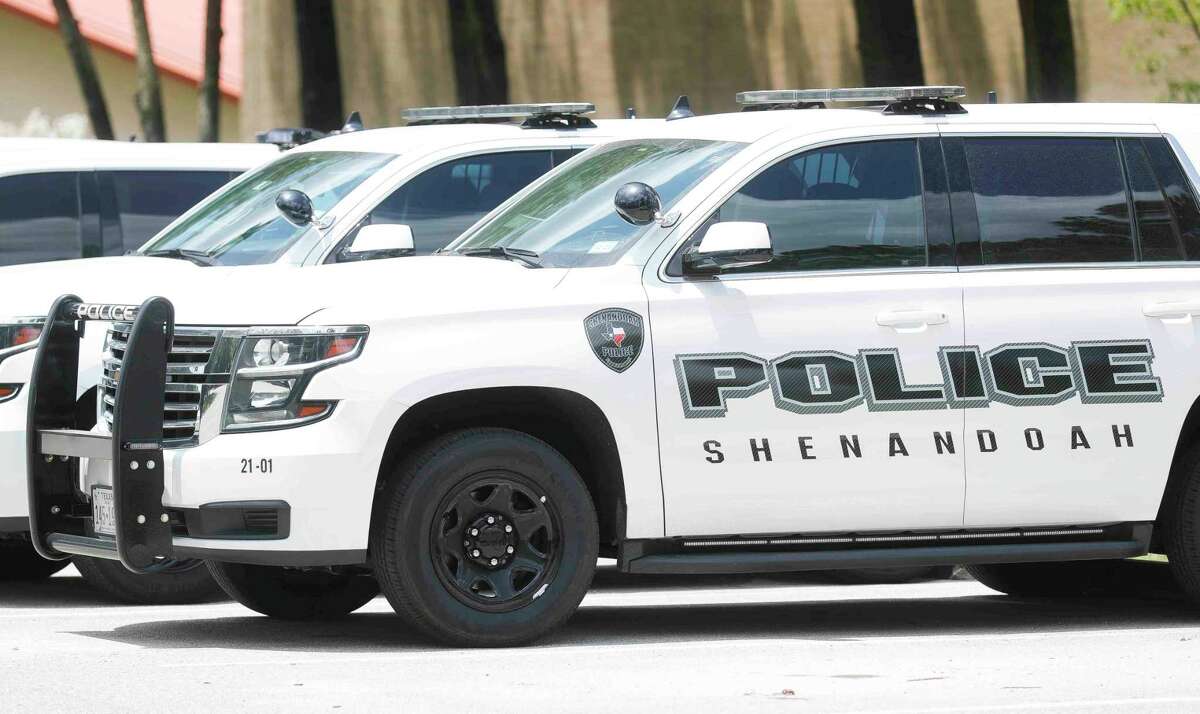 An extra bullet hole and a small bruise to the shoulder of a shooting victim helped the Shenandoah Police Department and the Montgomery County Sheriff’s Office piece together the events that left one man injured and another facing felony charges.