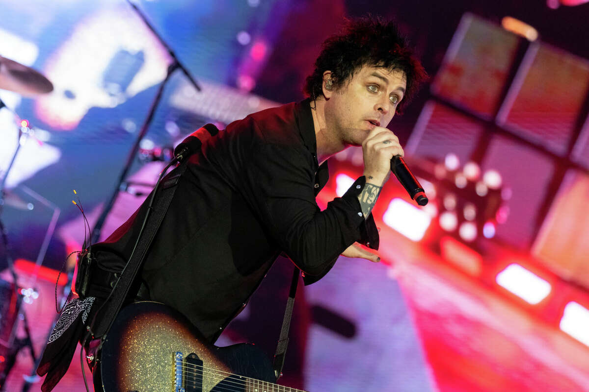 Frontman Billie Joe Armstrong of the US rock band Green Day is on stage with his band at the open-air festival "Rock im Park."
