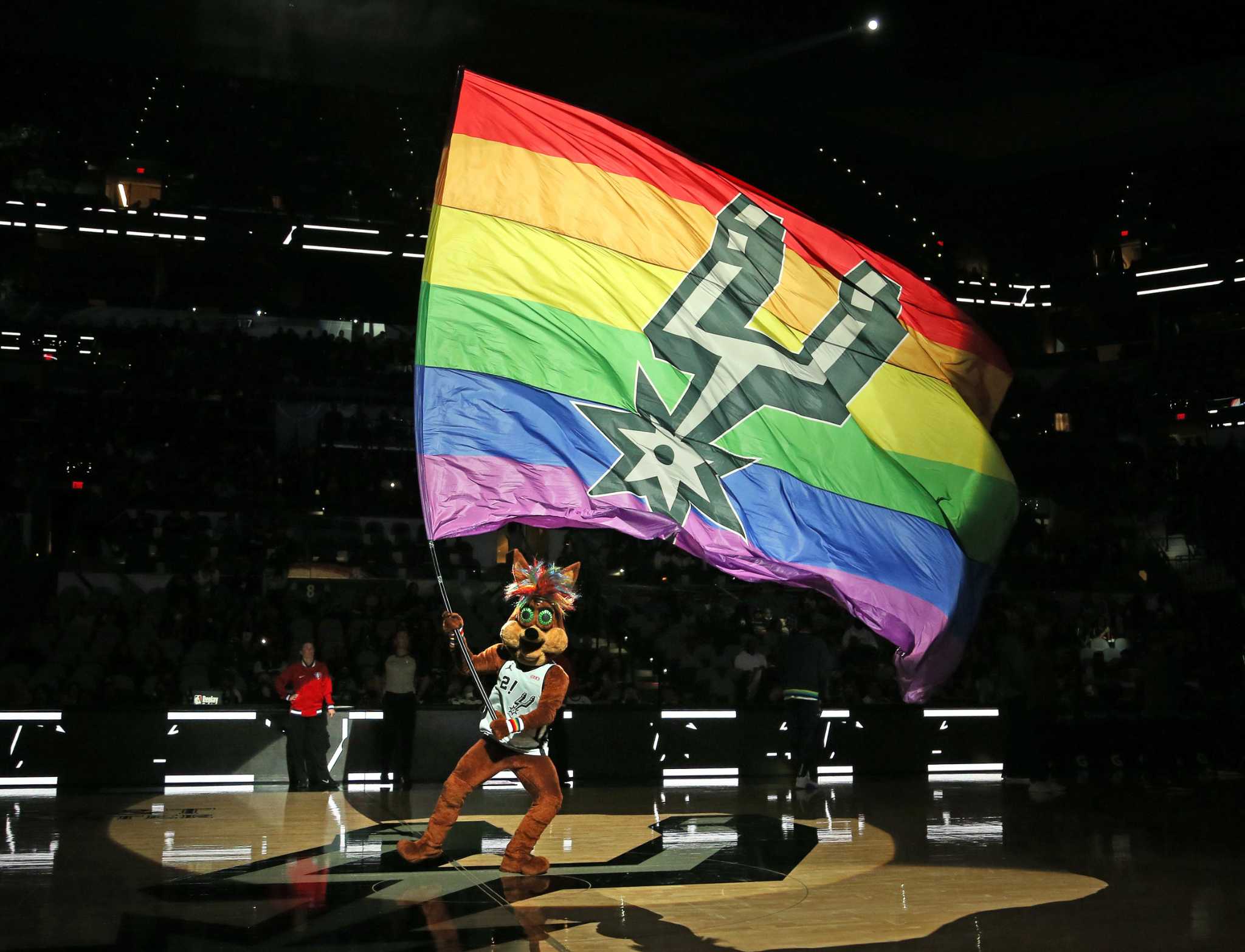 Spurs tweet in support of Pride Month, need for gun reform