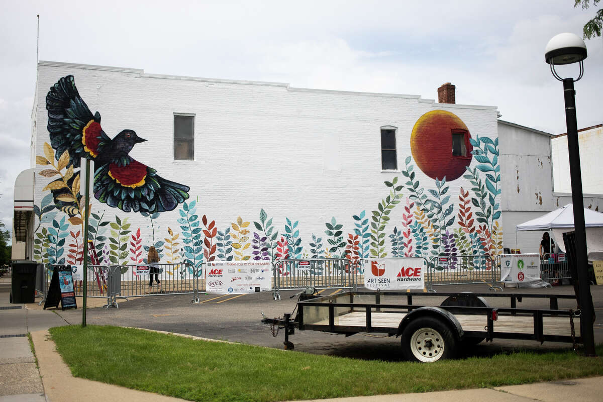 For Art’s Sake: Midland’s Murals Depict City's Rich Culture