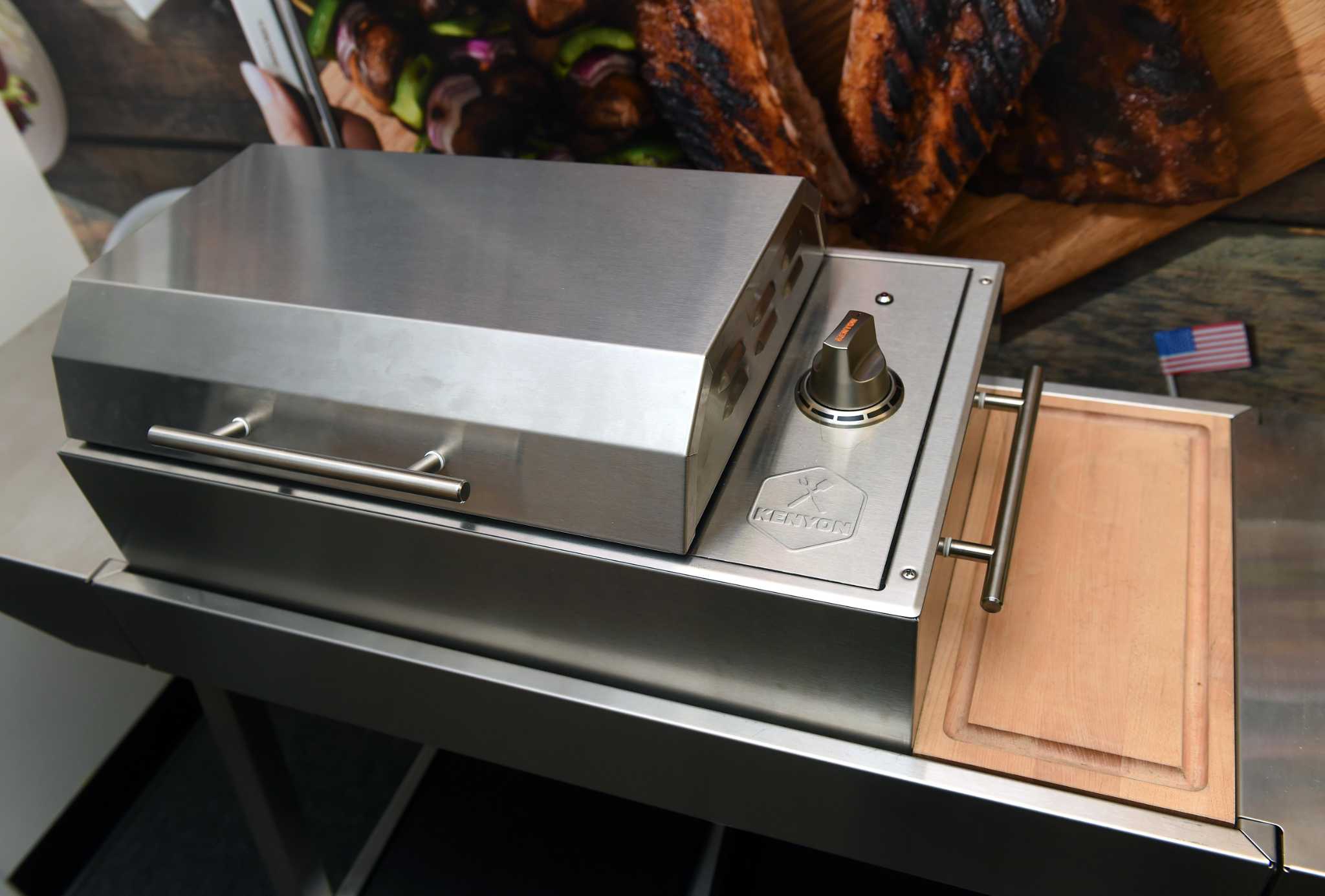 Turning up the heat: Connecticut electric grill maker looks looks to challenge cookout titans - Vimarsana News