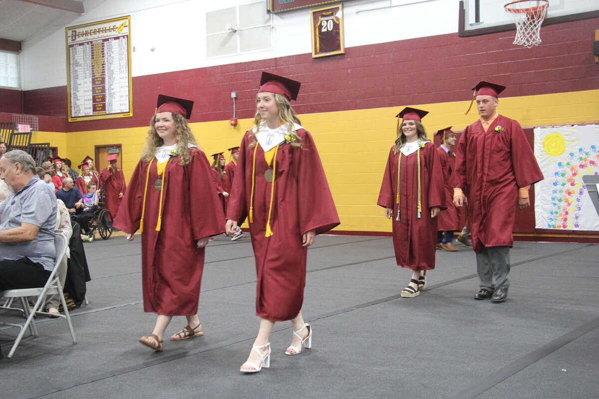 Deckerville celebrates Class of 2022 graduates