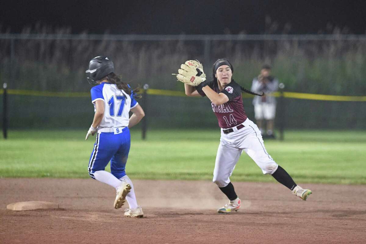 Southington softball sets national record with 20th state title ...