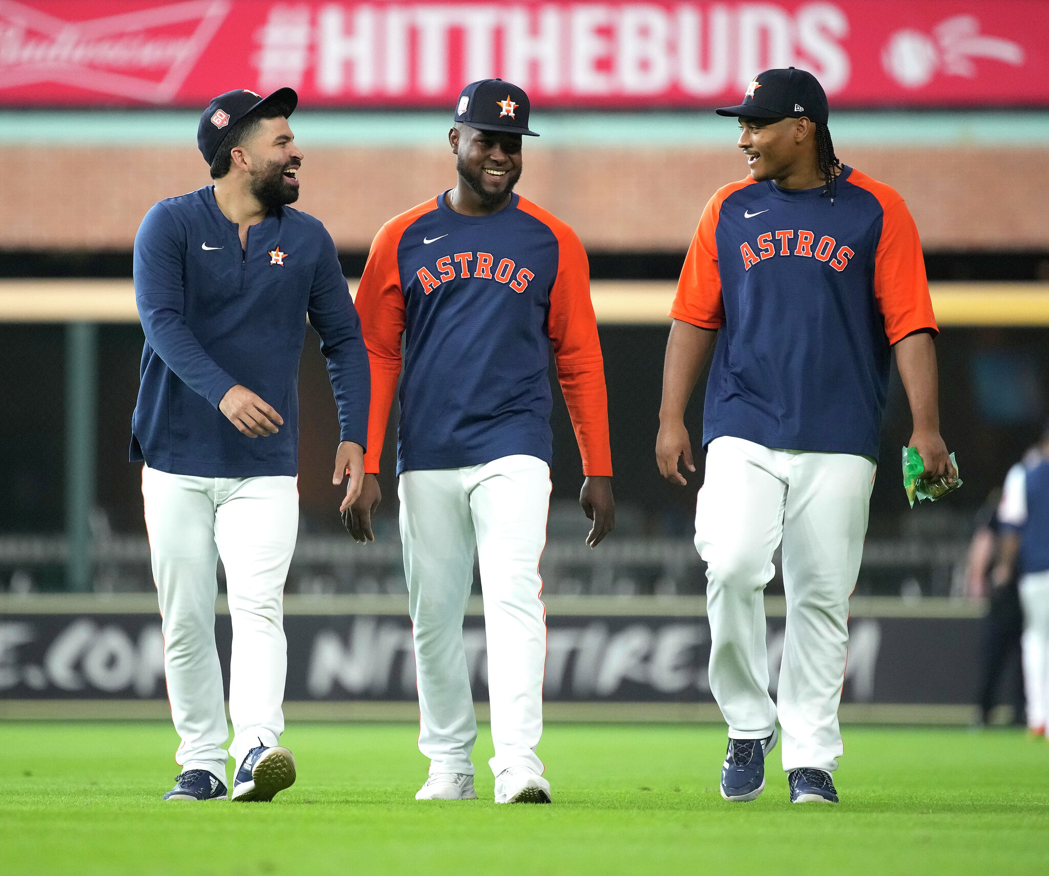 Astros' World Series rotation stands pat after rainout