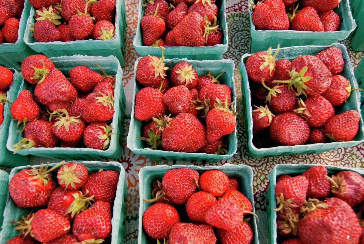 Darien’s farmer’s market returns for the summer on Wednesdays