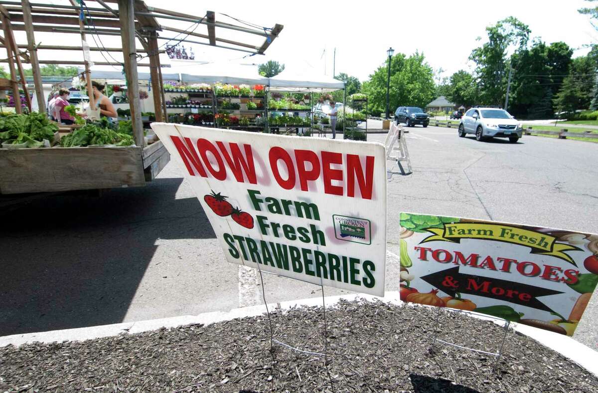Darien’s farmer’s market returns for the summer on Wednesdays