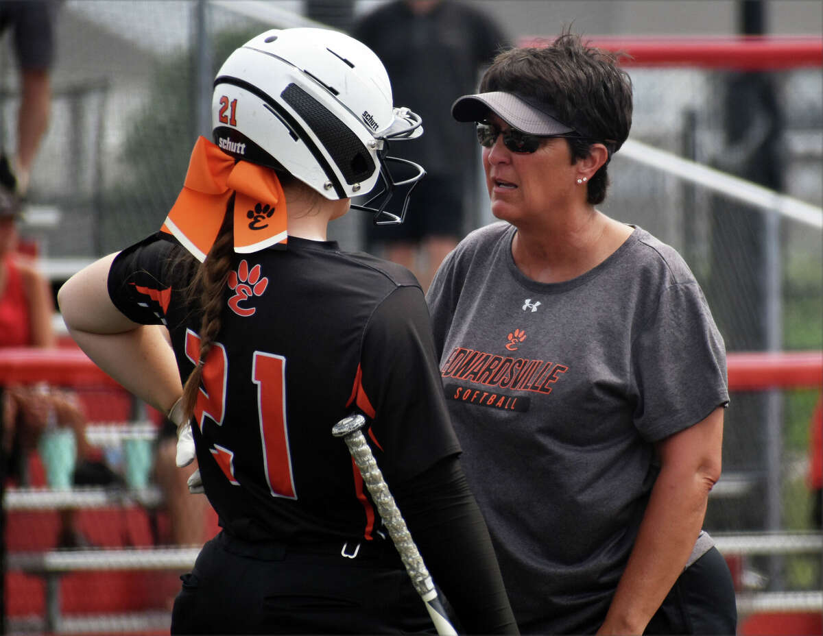 Edwardsville's Lexie Griffin gets a pep talk from coach Lori Blade against Barrington during the third-place game of the Class 4A state tournament at the Louisville Slugger Sports Complex on Saturday in Peoria.