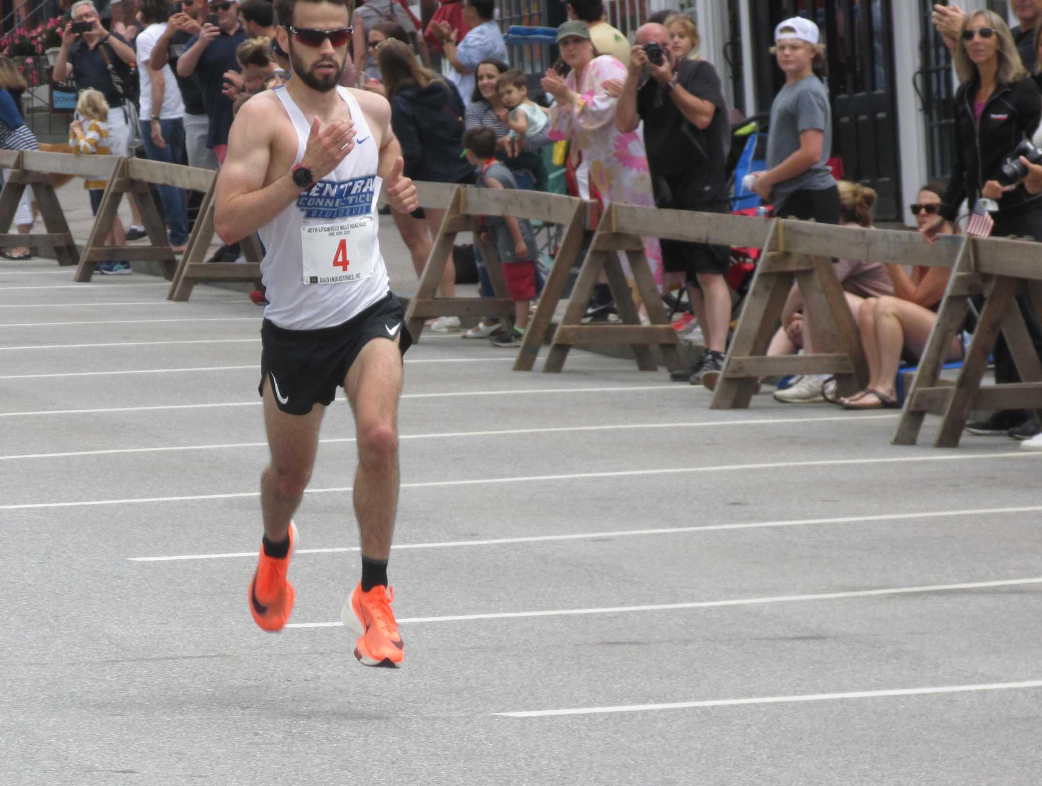 Litchfield Hills Road Race returns to full speed with field of more