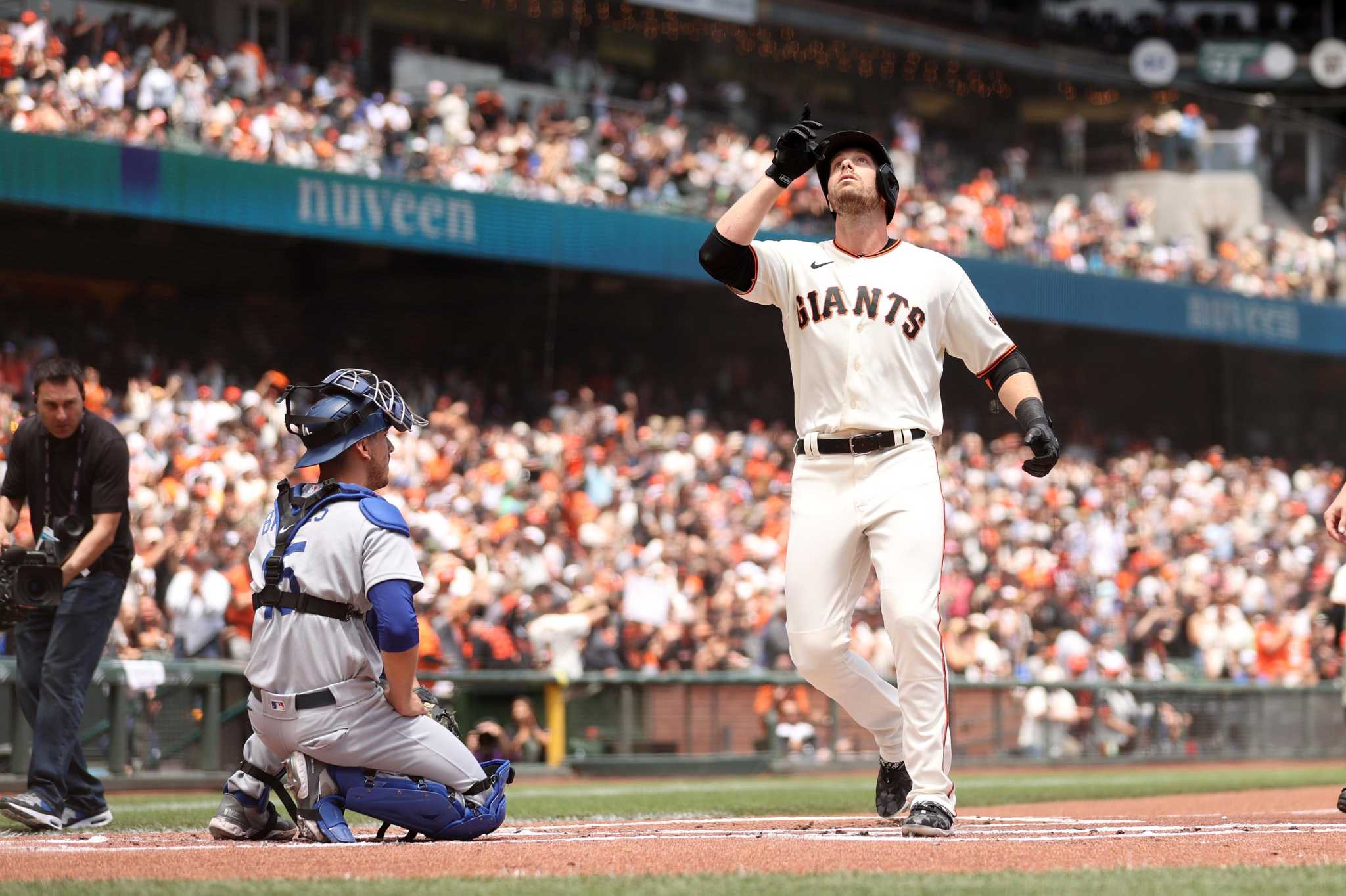 Giants sweep away any doubts