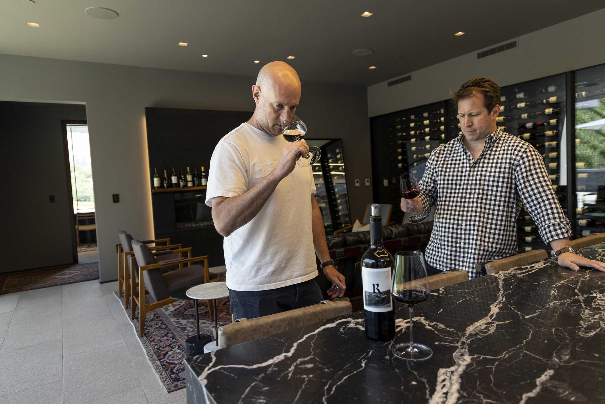 These rising wine stars just bought a vineyard in Napa's most exclusive pocket: Pritchard Hill - Vimarsana News
