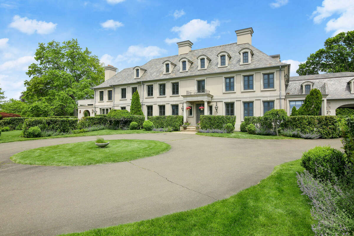The home on 366 W Ocean Drive in Stamford, Conn. has seven bedrooms and six-and-a-half bathrooms spread over more than 7,000 square feet.