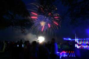 Stamford’s Independence Day fireworks return to Cummings Beach