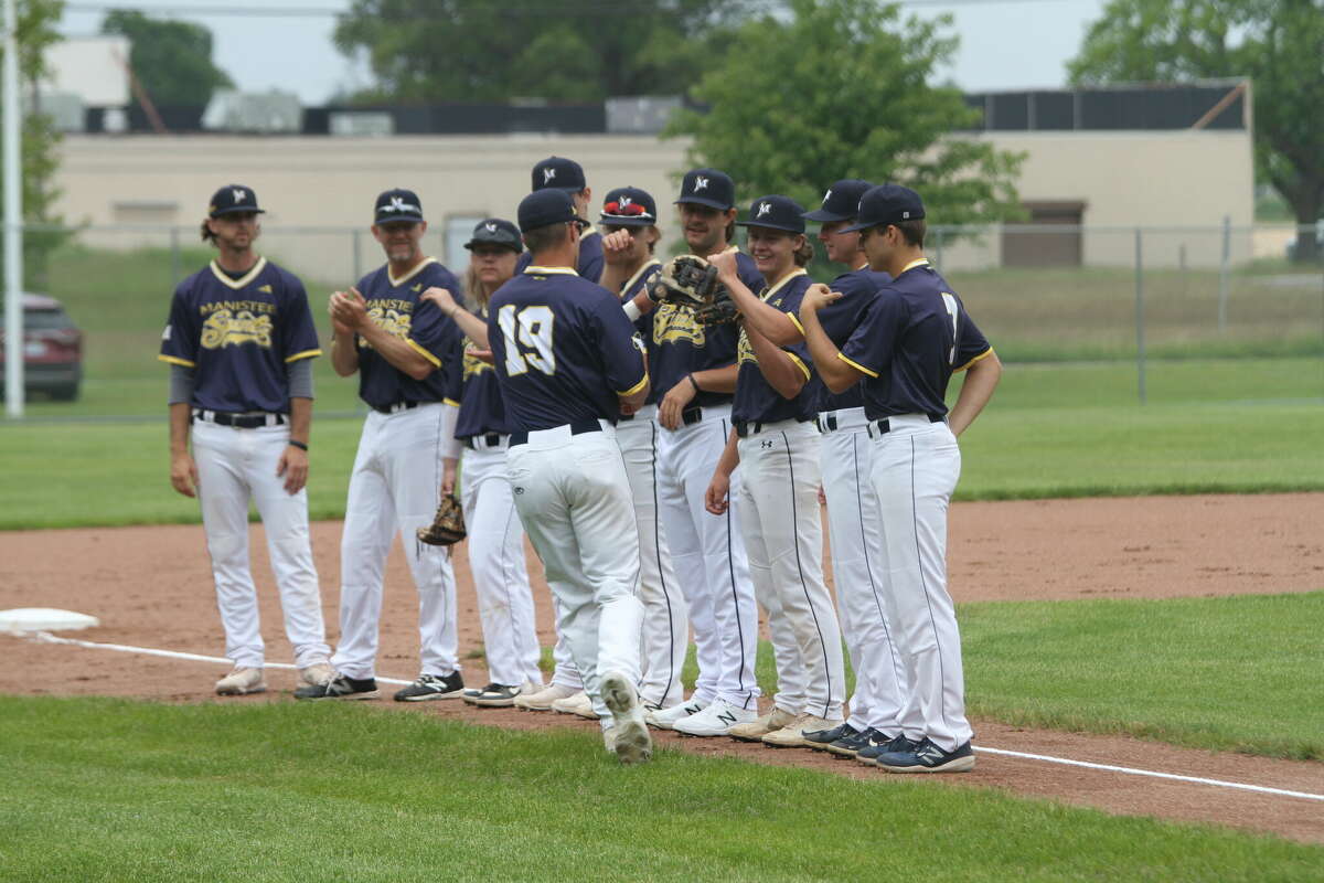 The Manistee Saints earned three victories in a four-game series against the Wyoming Nationals this weekend.
