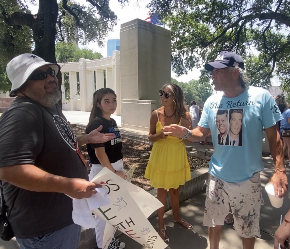 'Uvalde was an act': QAnon group harasses Dallas gun violence marchers - Vimarsana News