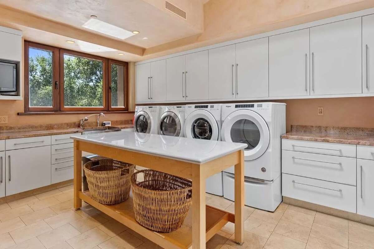 610 Los Trancos Rd, Palo Alto, CA.