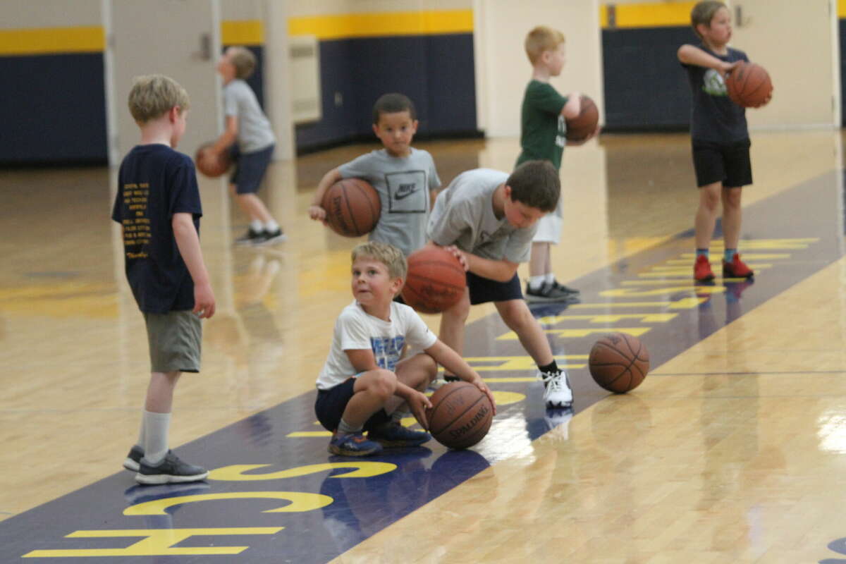 The Manistee boys basketball program is hosting a four-day hoops camp for area youth, which began Monday morning. 