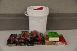 Laredo CBP officers seize $1.1M in narcotics at Colombia-Solidarity Bridge - Vimarsana News
