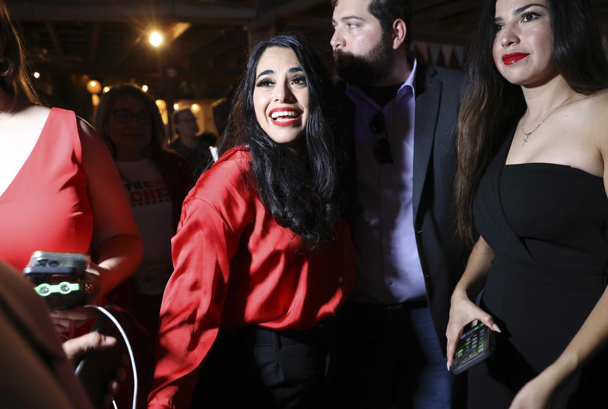 Republican Mayra Flores defeats Democrat Dan Sanchez to flip South Texas district to become first Mexican-born congresswoman - Vimarsana News