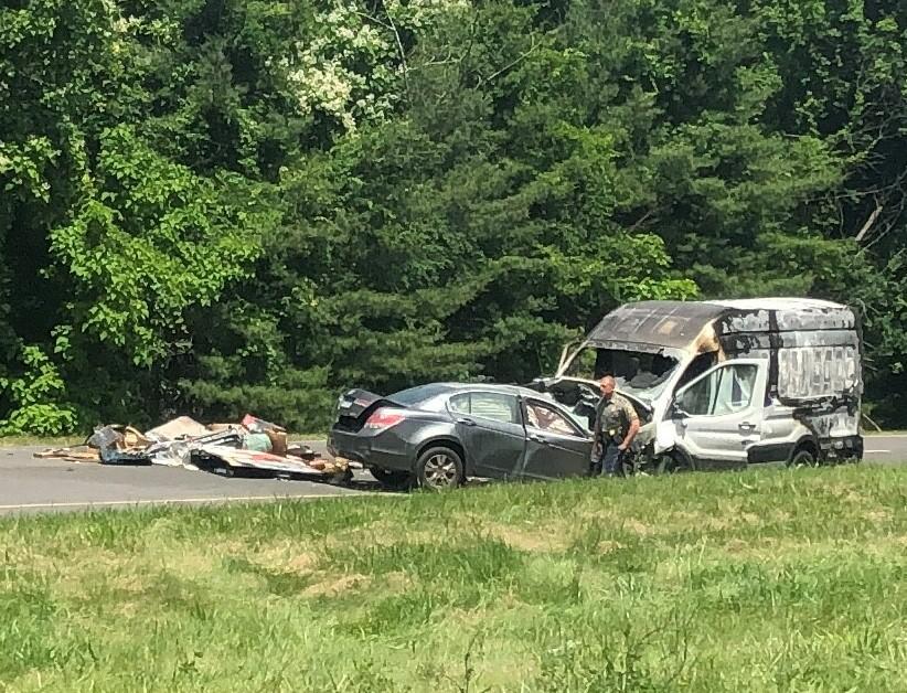 Wrong-way crash closes part of Route 25 in Trumbull, police say - Vimarsana News