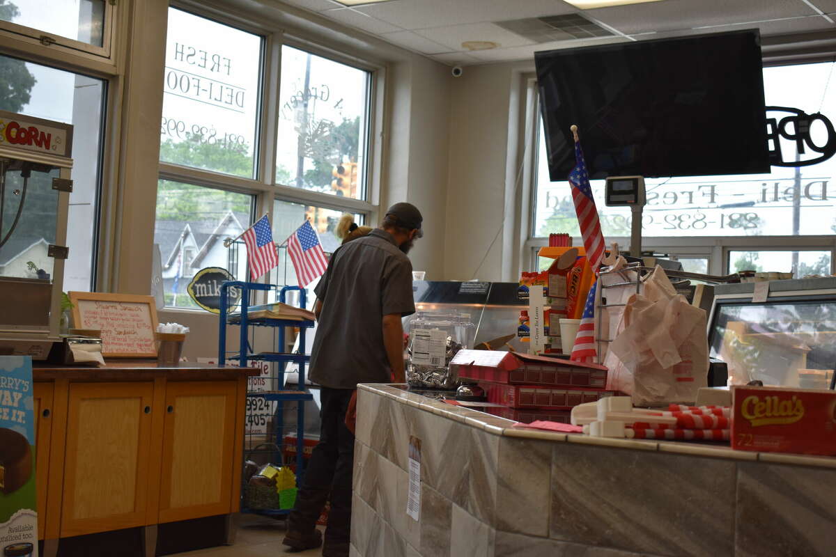 J&A Grocery gives Reed City a taste of the Mediterranean