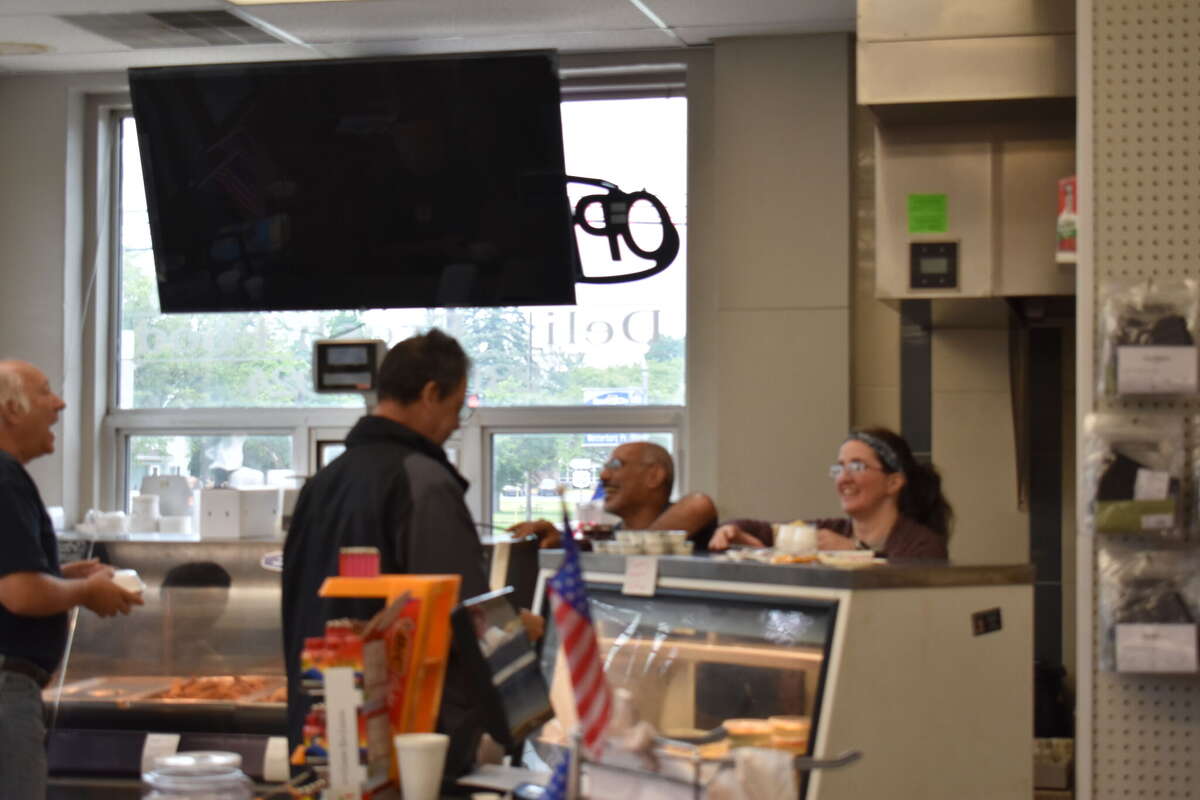 J&A Grocery gives Reed City a taste of the Mediterranean