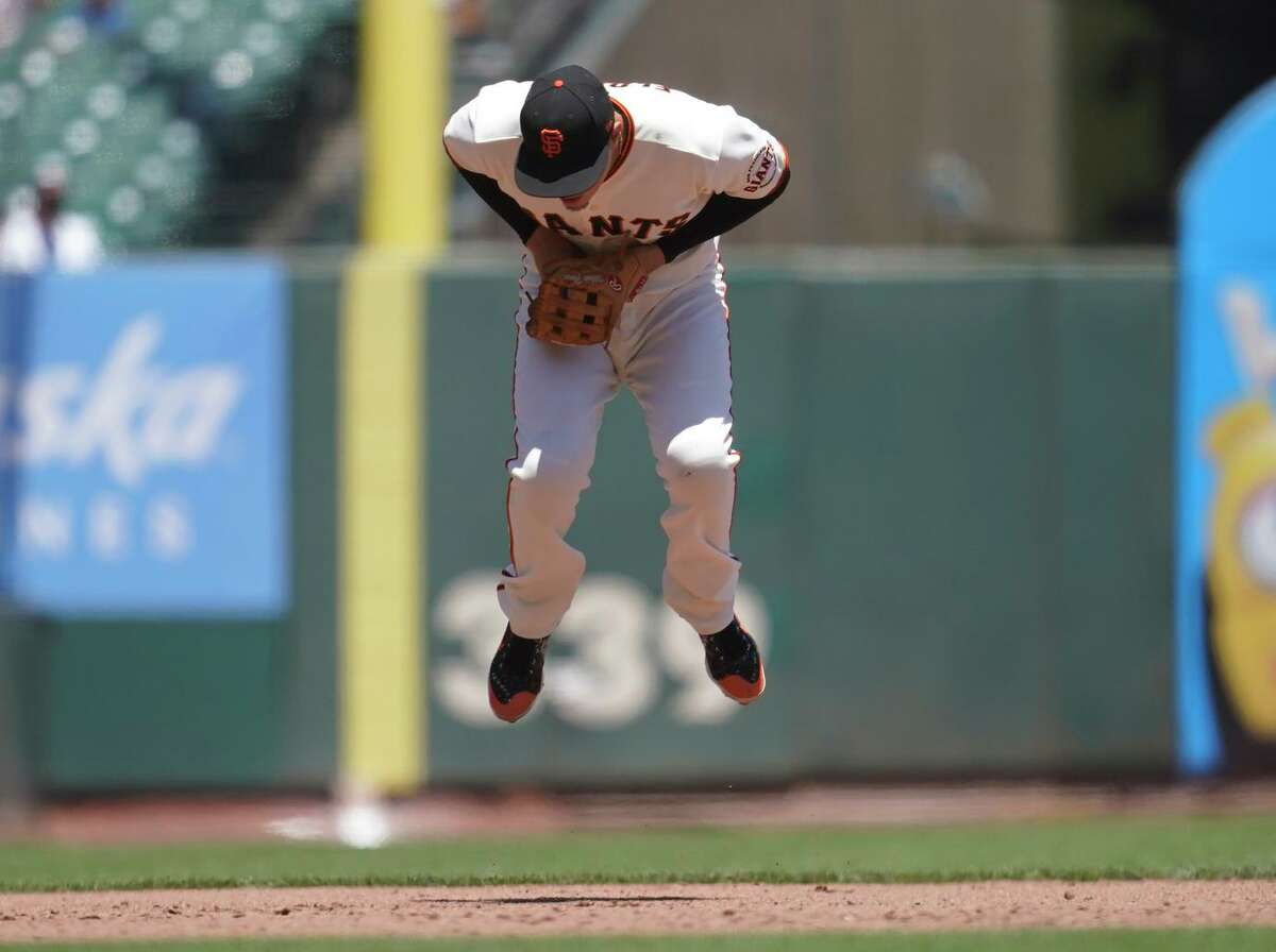 Nancy Pelosi mistakes Giants' Willie McCovey for Willie Mays