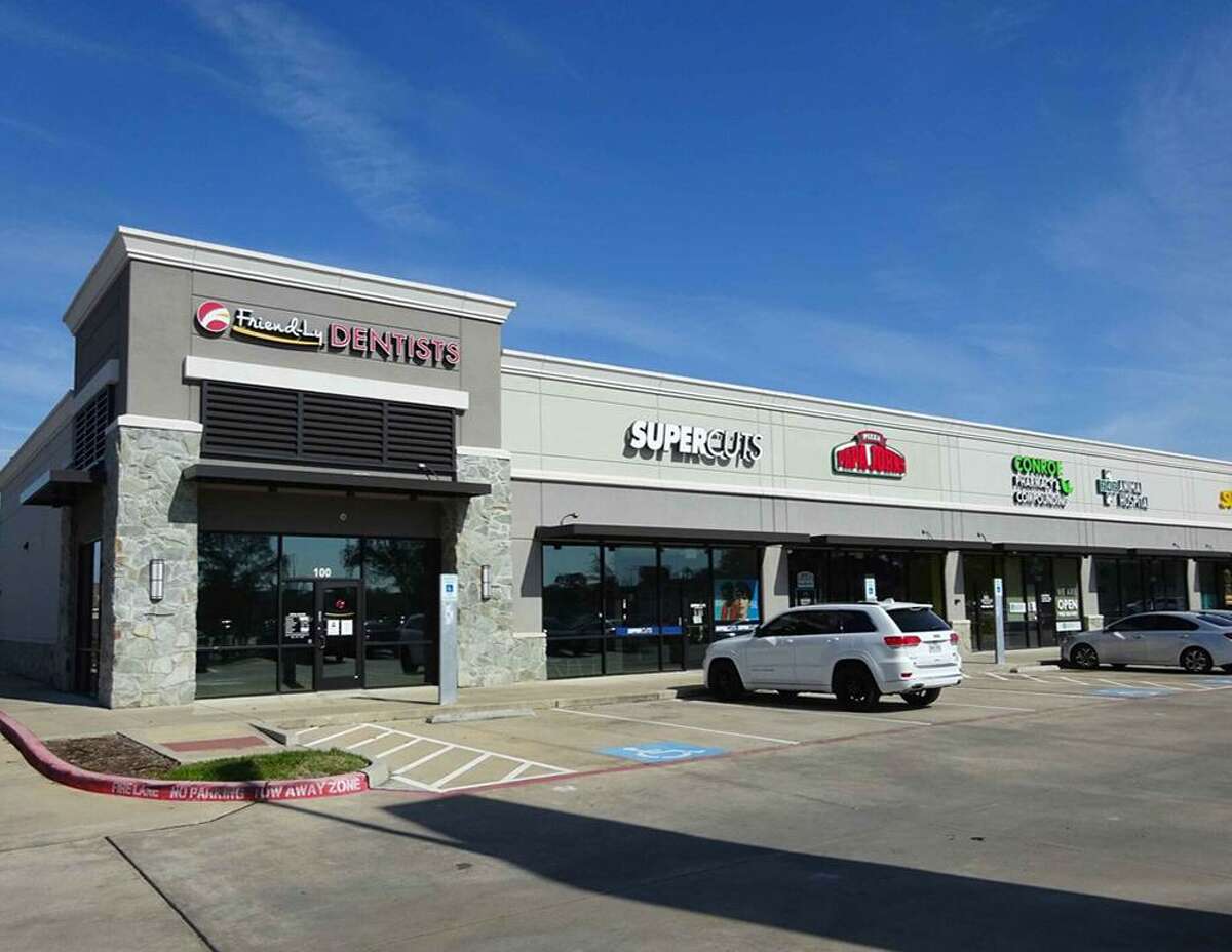 Door Capital Partners of Austin has acquired the Harper’s Trace Center in Conroe.