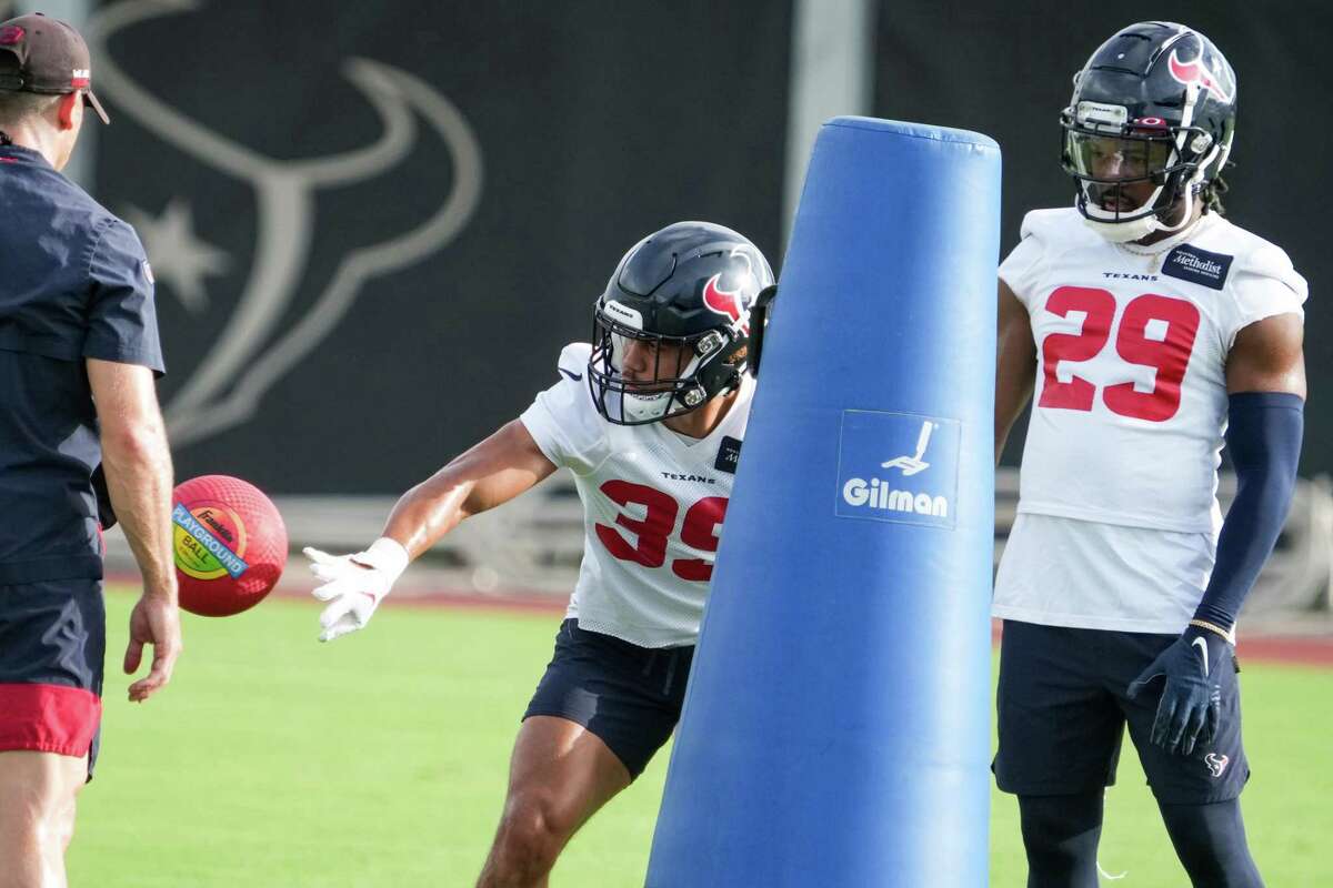 Texans Place Three Players On Active PUP List