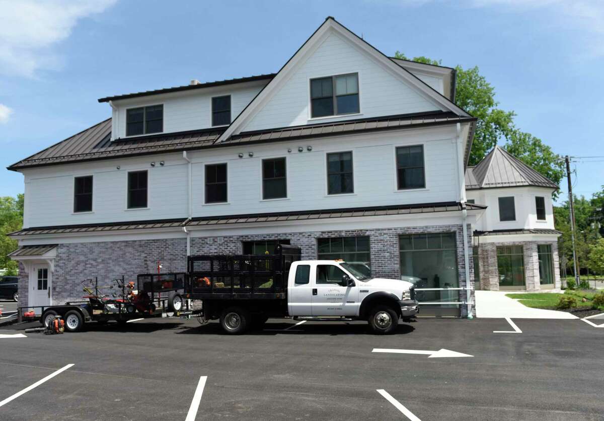 A Darien convenience store with locally sourced products? Zoning board