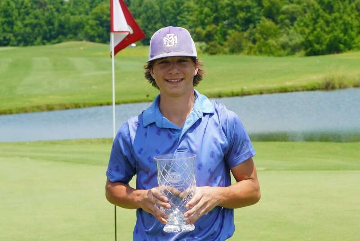 Montgomery High School student Dillon Barnard set a tournament record with a 17-under par performance at the AJGA junior tournament at Beaver Creek in Zachary, Louisiana