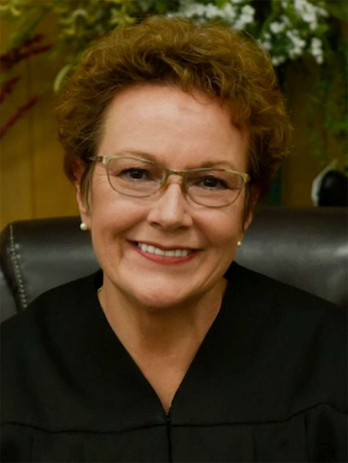 Former Bexar County Probate Judge Kelly Cross worked in Christopher “Chris” Pettit’s law firm for about 10 months until she said she quit in March after seeing something that that made her “uncomfortable.” She said she took her “suspicions immediately to where they needed to go.