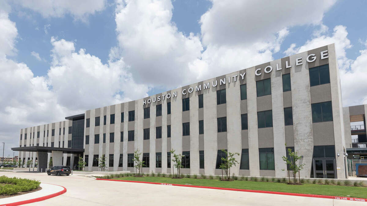 The new Houston Community College Katy campus is open.