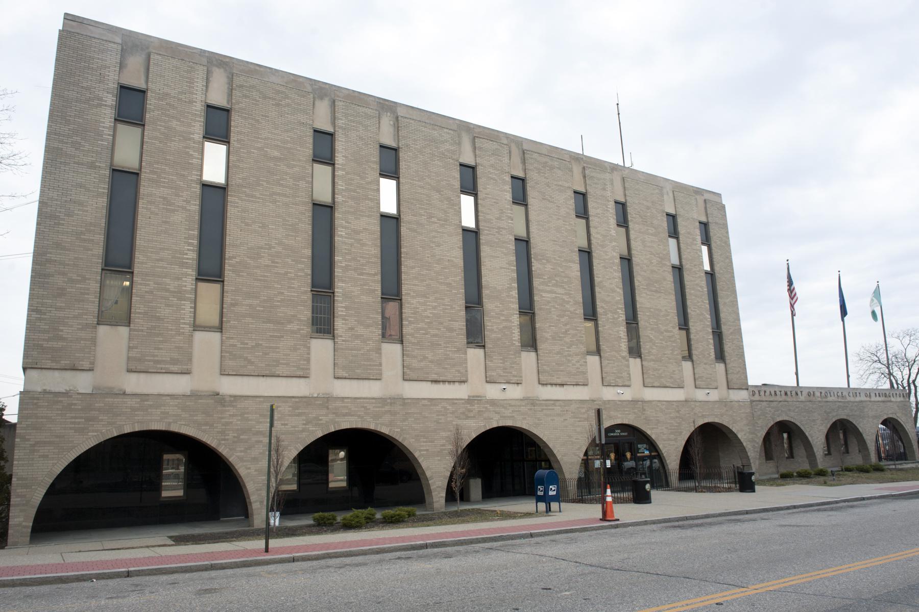 Bridgeport pays $45,000 to police officer in discrimination lawsuit - Vimarsana News