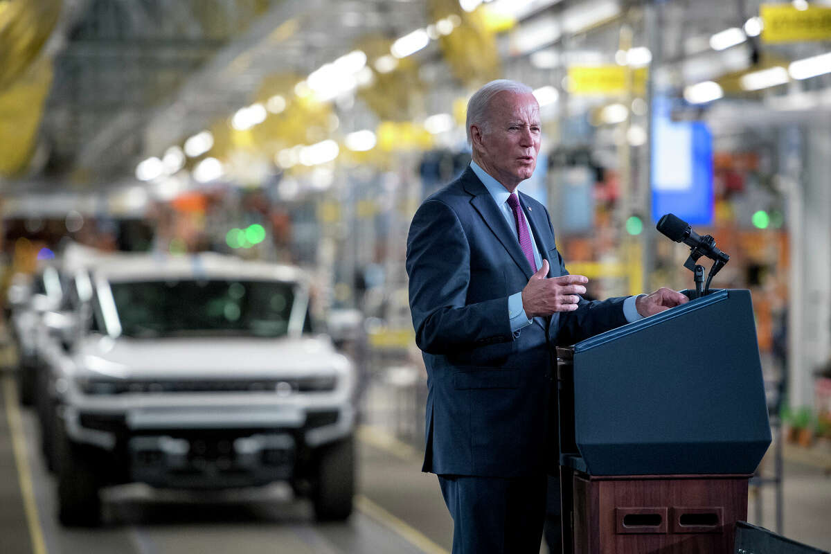 U.S. President Joe Biden speaks at the General Motors Factory ZERO electric vehicle assembly plant on Wednesday, Nov. 17, 2021 in Detroit. (Nic Antaya/Getty Images/TNS)