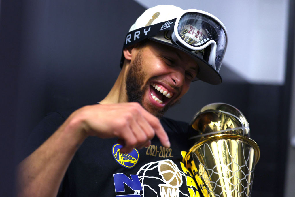 Inside the Warriors' locker room after the championship