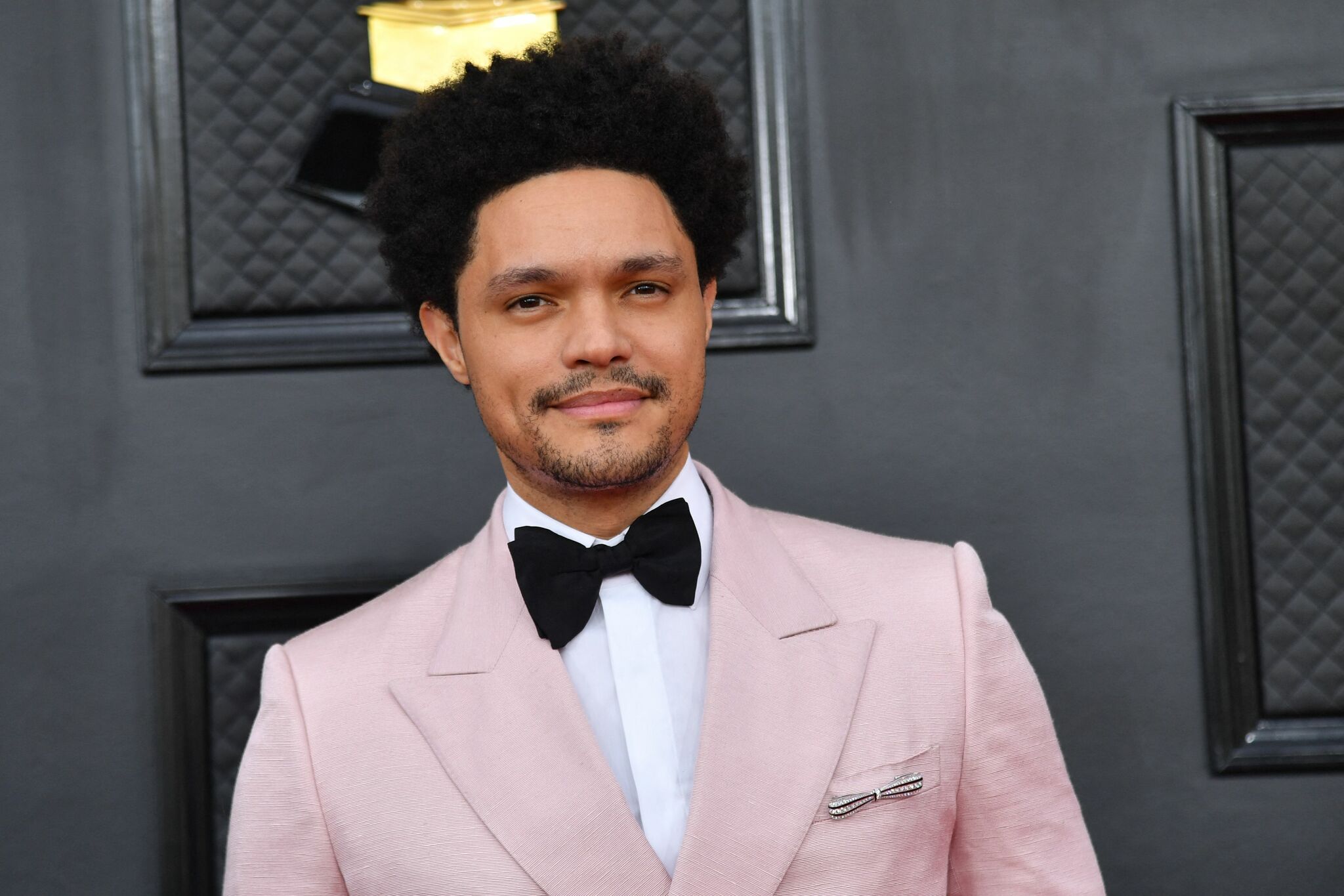 Comedian Trevor Noah, host of 'The Daily Show', will play the Illinois State Fair Aug. 19. - Vimarsana News