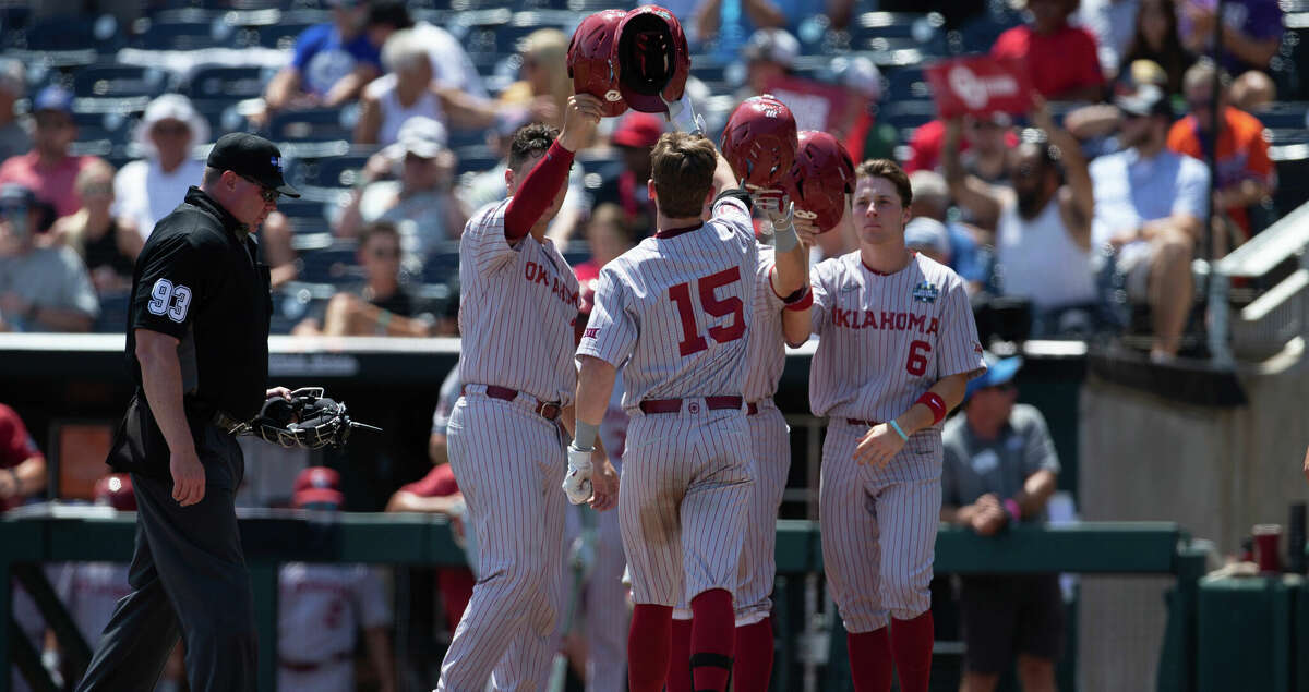 College World Series Texas A&M Aggies fall to Oklahoma Sooners