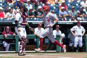 Texas A&M hits a wall with 9th straight loss in Omaha