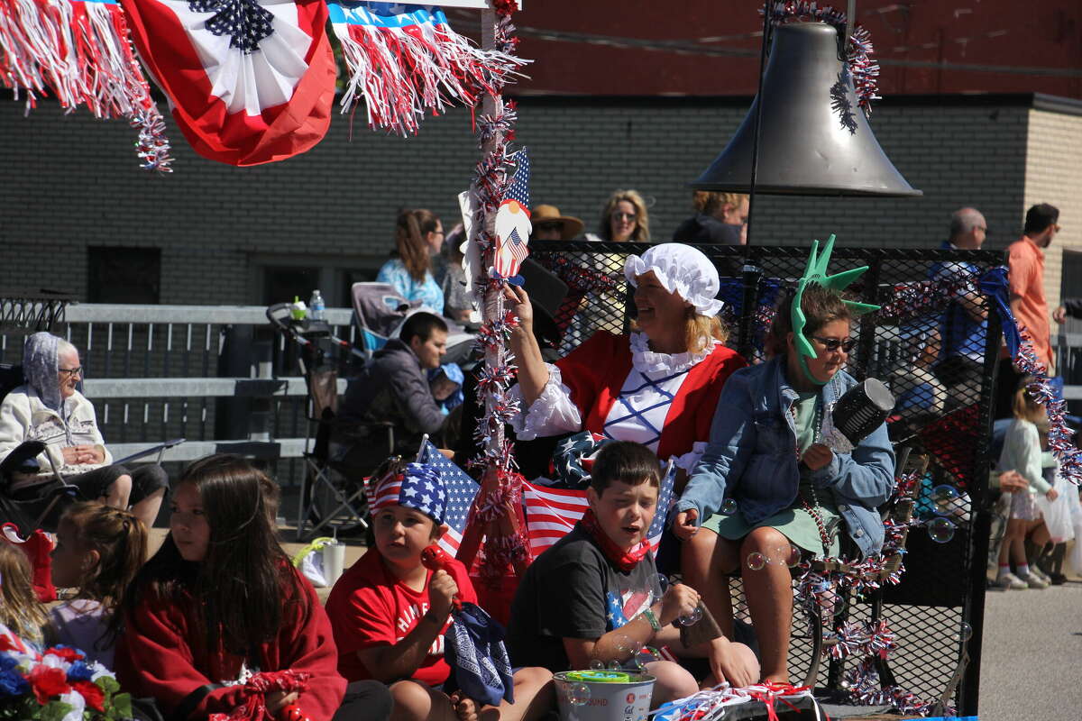 Sebewaing Sugar Fest parade shows Sugar Queen and more