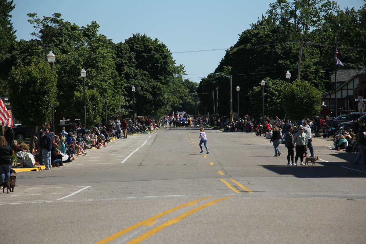 Sebewaing Sugar Fest parade shows Sugar Queen and more