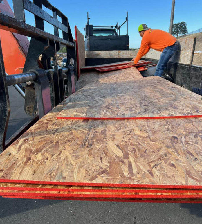 Police: Three men dressed up as construction workers in attempt to ...