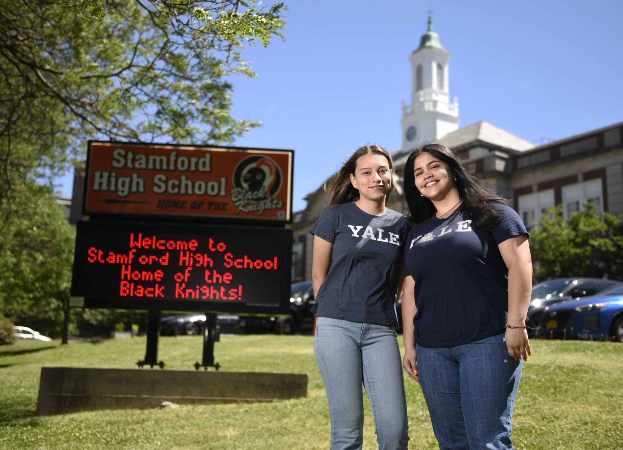 Friends since grade school, 2 Stamford High grads head to Yale together: 'like having a piece of home with me' - Vimarsana News