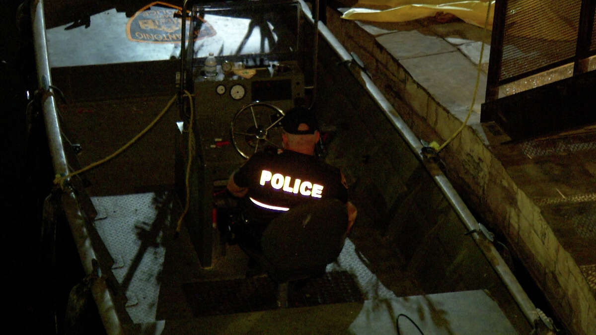A body was found in the San Antonio River downtown by a man walking on the River Walk overnight.